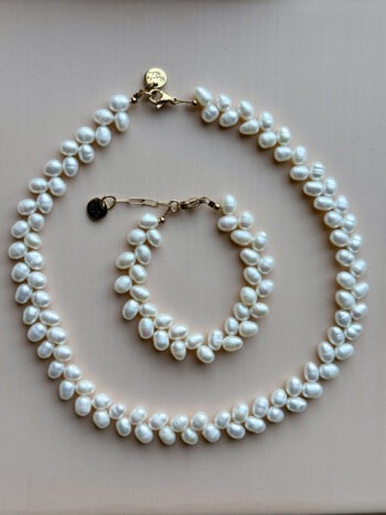 Queen Pearl set