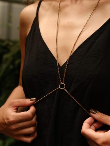 Body chain Vayana